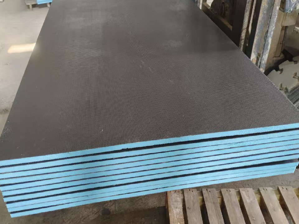 防水背襯板是怎么制作出來的