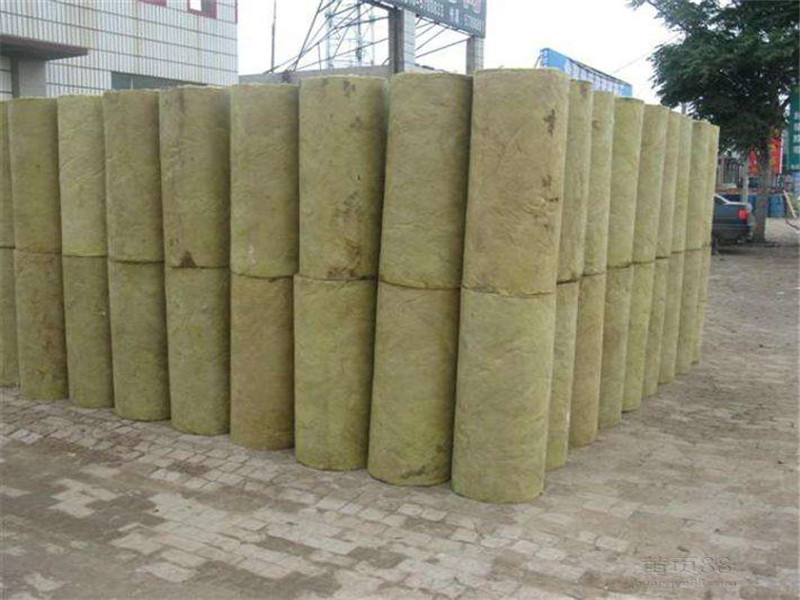 暖通系統(tǒng)管道保溫巖棉管
