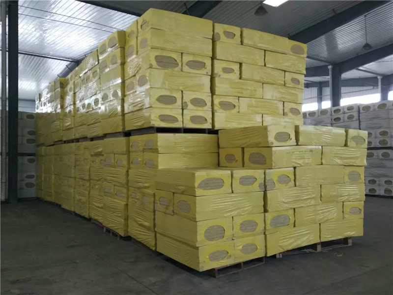 外墻保溫巖棉板施工流程